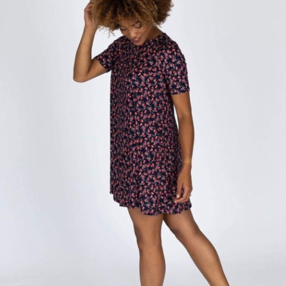 NWT Swing Tunic Navy with small flowers